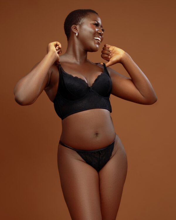 The Vita Longline Bra & Thong Set - Image 4