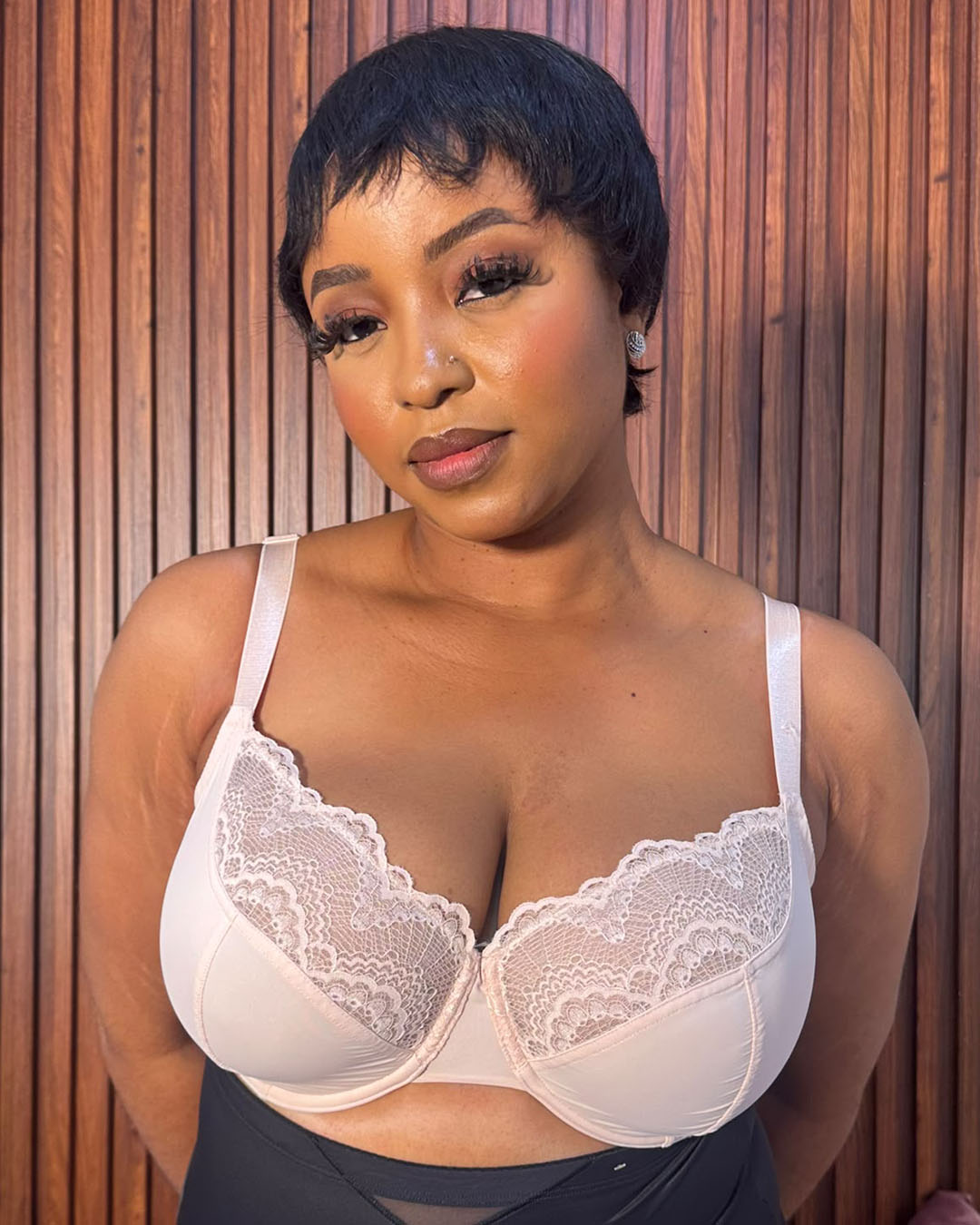 DORINA Aliza Non Padded Wired Bra, Pink D001459MI033-PK0079 (3) DORINA Aliza Non Padded Wired Bra, Pink - Image 1