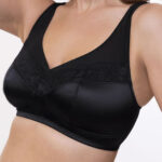 DORINA Teagan Wirefree Classic Minimizer Bra, Black